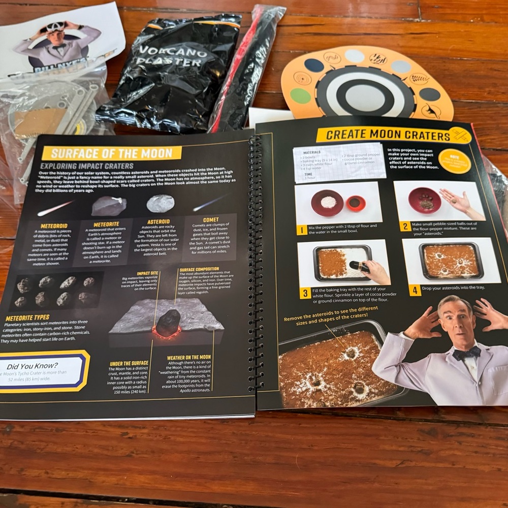 Bill Nye's VR Space Lab Virtual Reality Science Kit STEM Learning NWOB - Picture 7 of 12